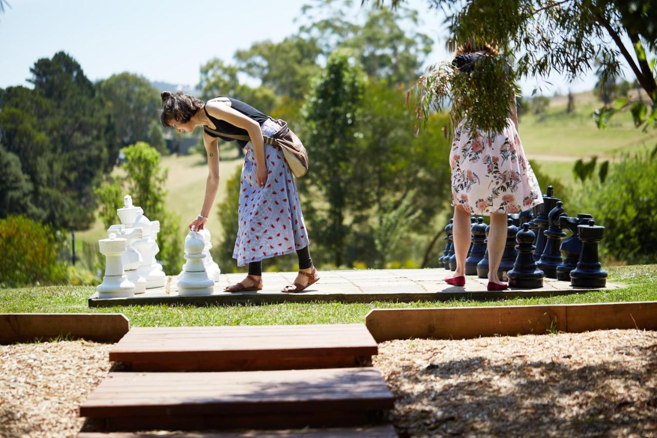 Balgownie Estate Yarra Valley Yarra Glen Exterior photo The giant chess set at the Hunter Valley Gardens