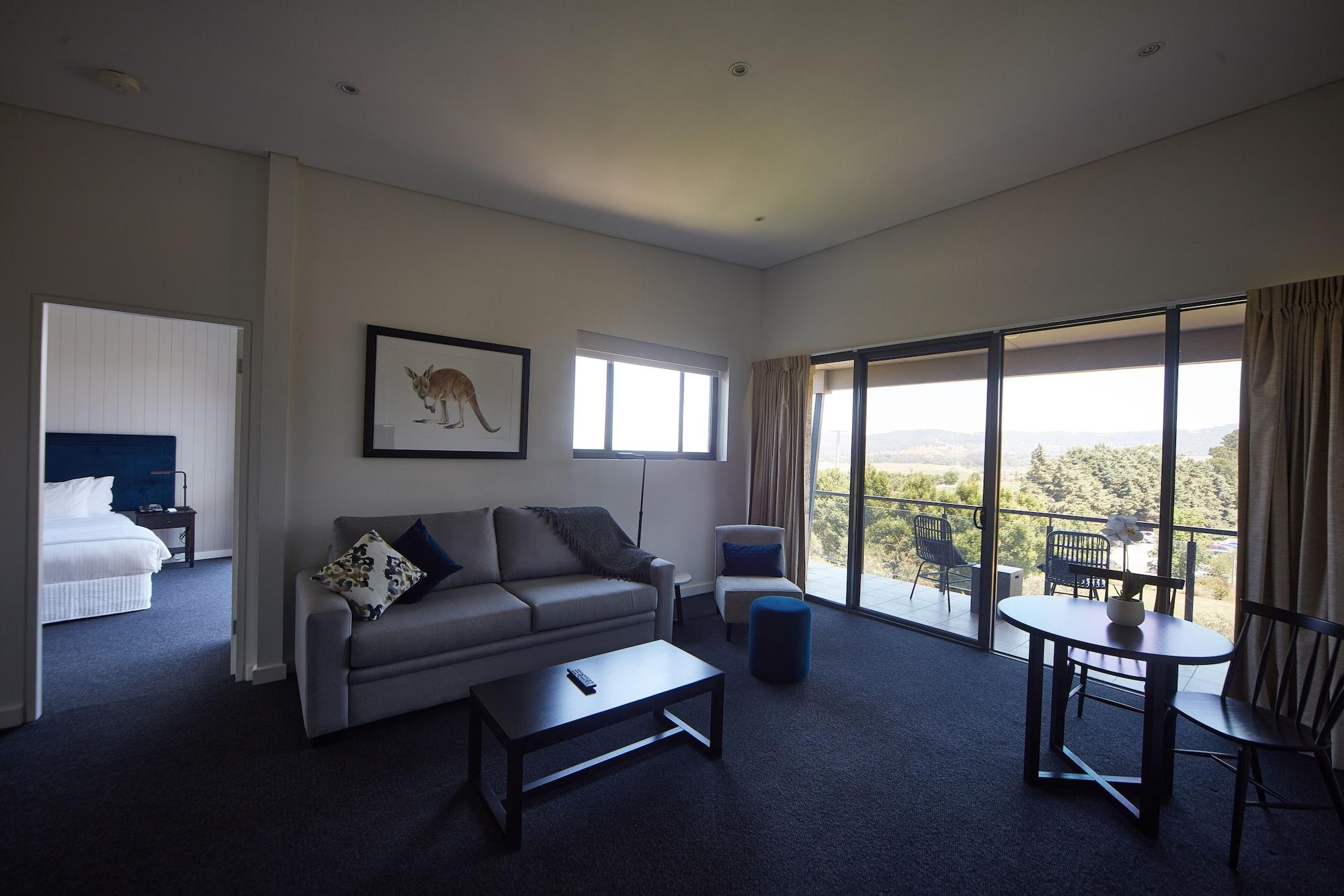 Balgownie Estate Yarra Valley Yarra Glen Exterior photo A suite at the hotel