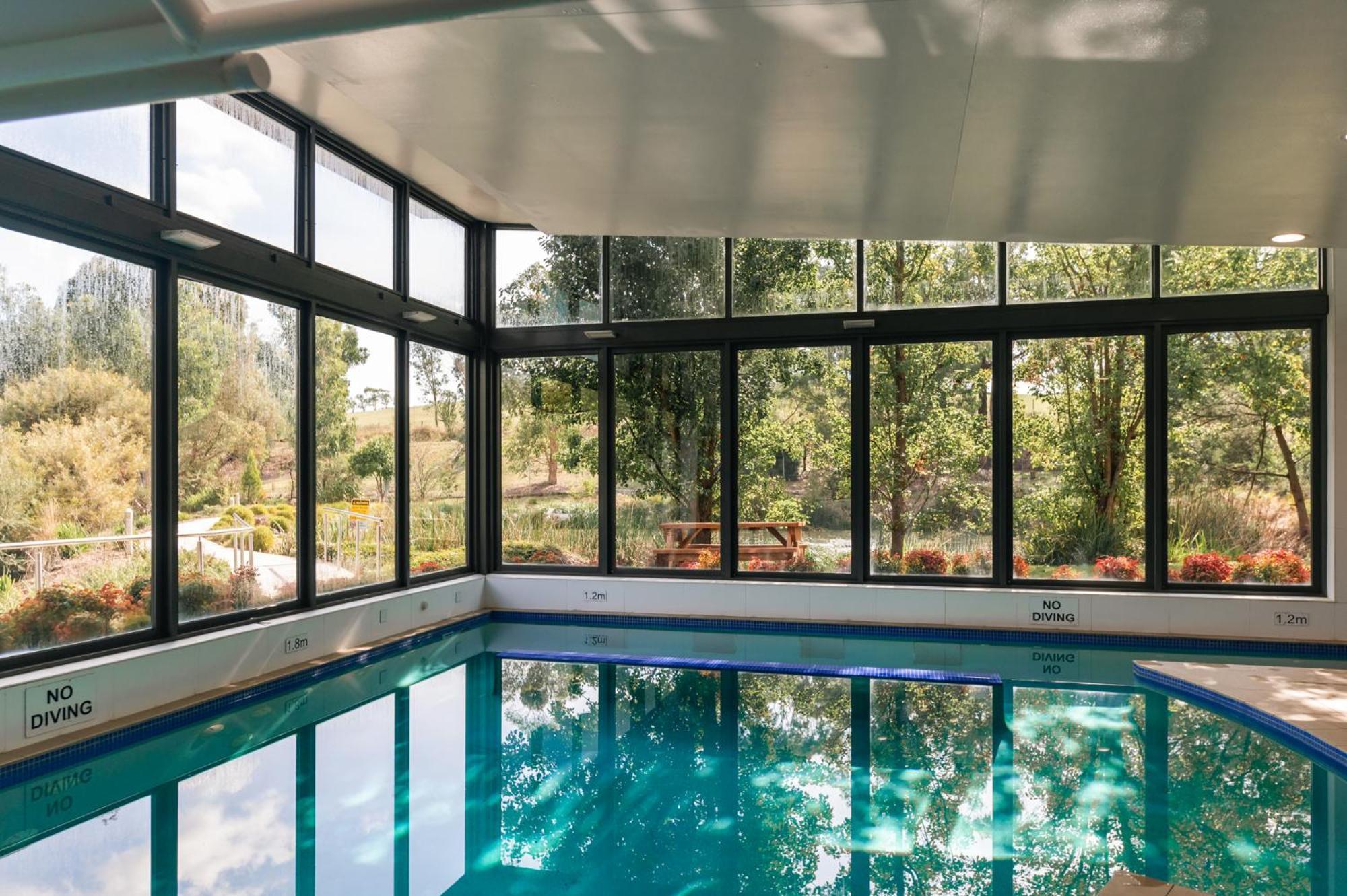 Balgownie Estate Yarra Valley Yarra Glen Exterior photo The swimming pool at the hotel